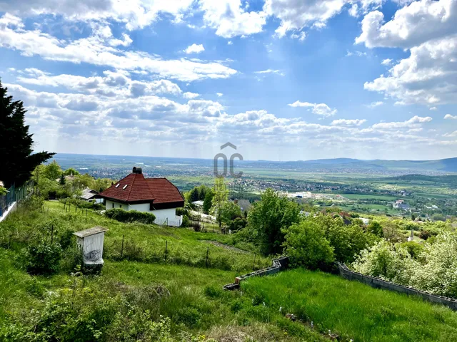 Eladó telek Szentendre, Pismány 1080 nm