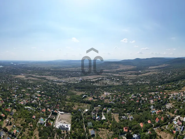 Eladó ház Szentendre 400 nm