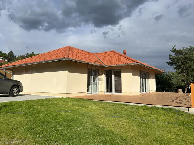Eladó ház Szentendre, Szarvashegy 88 nm