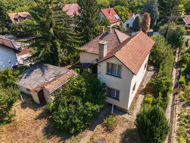 Eladó ház Budakalász 139 nm