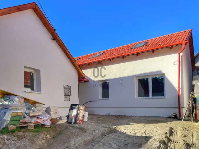 Eladó ház Budakalász 47 nm