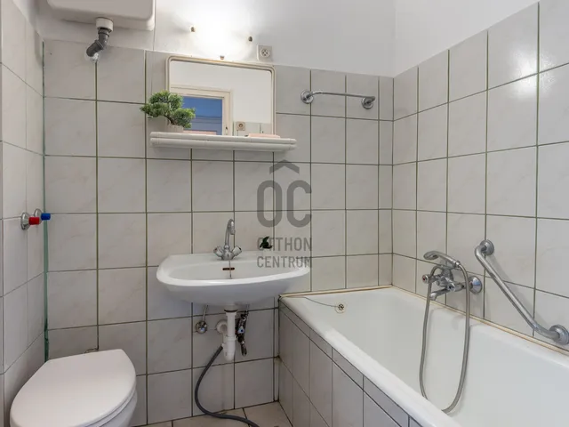 Eladó lakás Budapest XI. kerület, Szentimreváros, Karolina út 30 nm