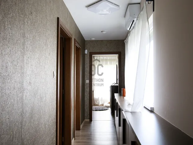 Eladó ház Szigetmonostor, Horány 120 nm