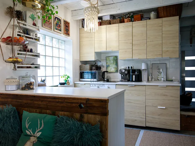 Eladó ház Szigetmonostor, Horány 65 nm