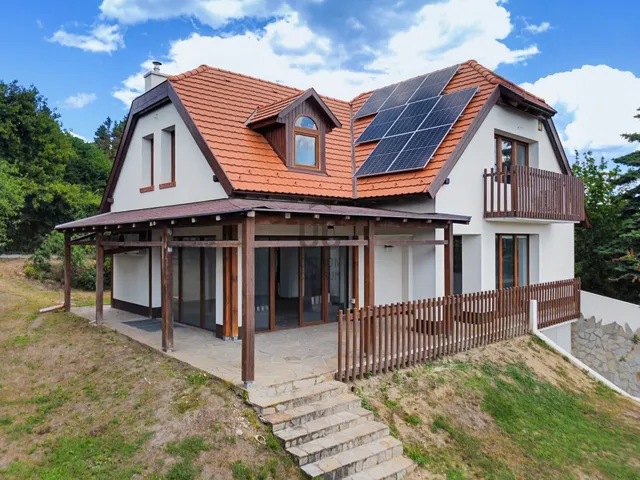 Eladó ház Szentendre, Szarvashegy 1276 nm