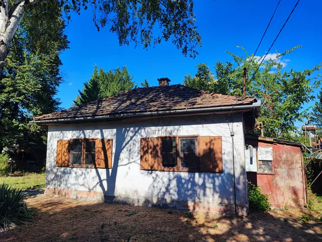 Eladó ház Szigetmonostor, Horány 51 nm