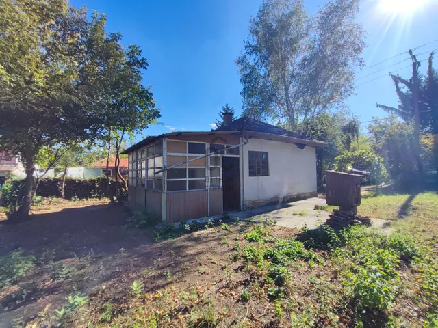 Eladó ház Szigetmonostor, Horány 51 nm