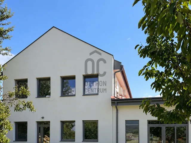 Kiadó kereskedelmi és ipari ingatlan Szentendre 438 nm