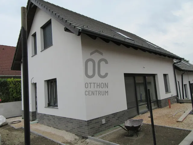 Eladó ház Százhalombatta, Óváros 106 nm