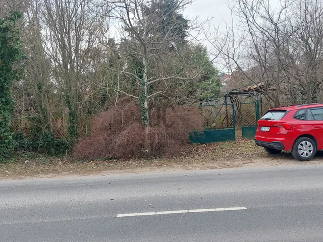 Eladó telek Érd, Fenyves-Parkváros 855 nm