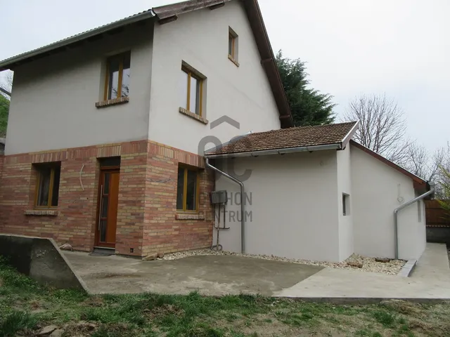 Eladó ház Pusztazámor 145 nm