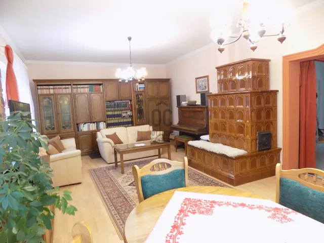 Eladó ház Ercsi 163 nm