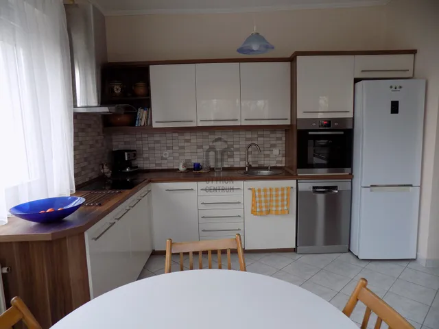 Eladó ház Ercsi 163 nm