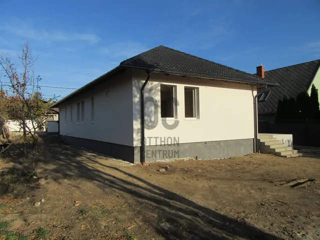 Eladó ház Érd, Dombosváros 128 nm