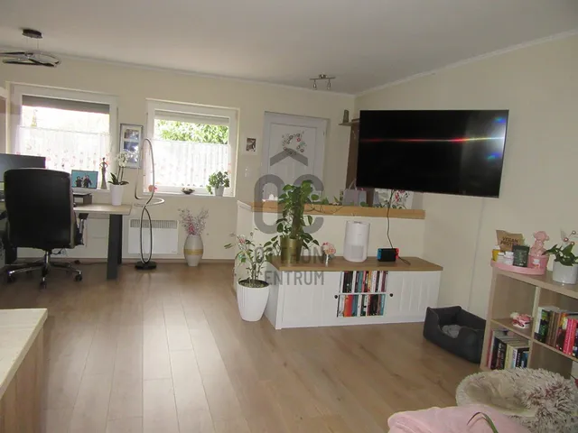 Eladó lakás Érd, Parkváros 49 nm