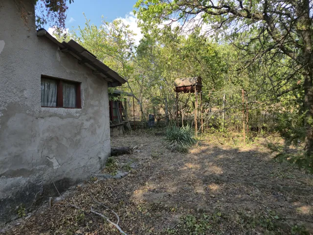 Eladó nyaraló Biatorbágy 65 nm