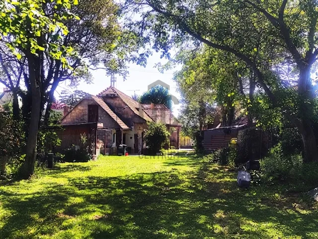 Eladó ház Sóskút 165 nm