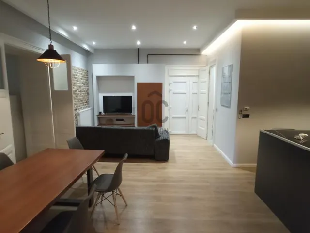 Eladó lakás Budapest VI. kerület, Nagykörúton belüli terület 171 nm