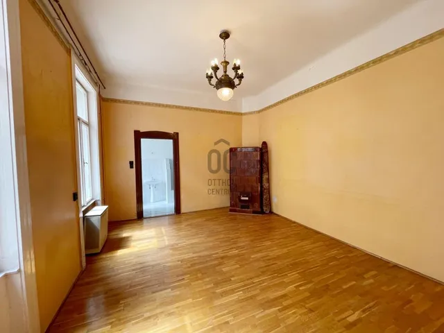 Eladó lakás Budapest VI. kerület 82 nm