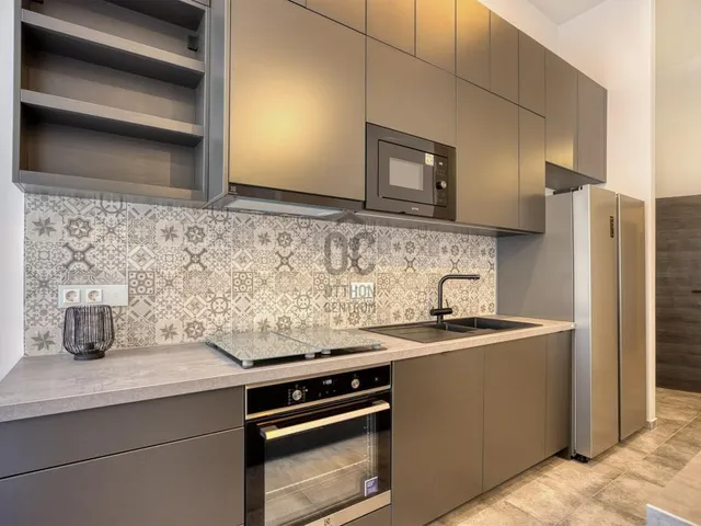 Eladó lakás Budapest VI. kerület, Diplomatanegyed 97 nm