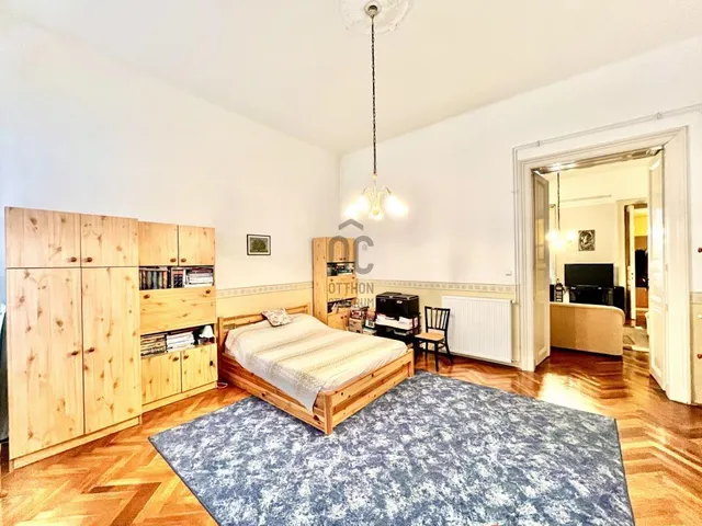 Eladó lakás Budapest VI. kerület 114 nm