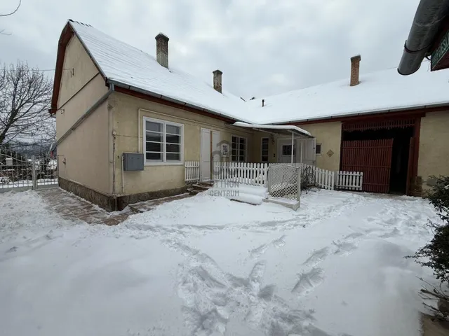 Eladó ház Kismaros 113 nm