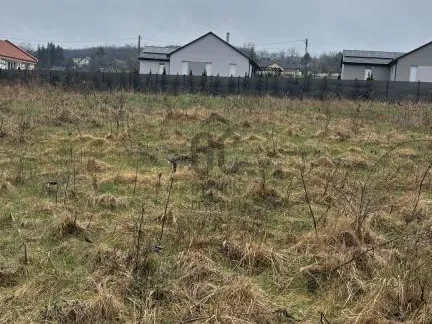 Eladó telek Szada 1500 nm