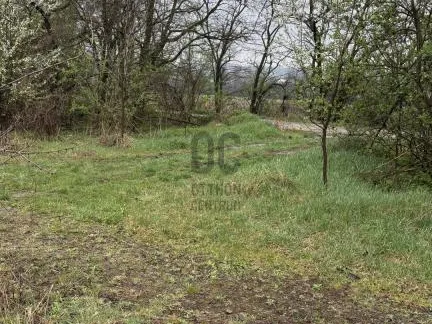 Eladó telek Szada 1500 nm