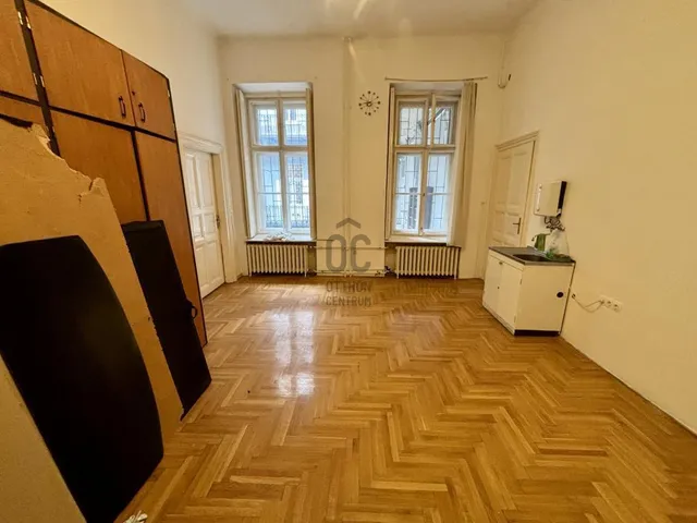 Eladó lakás Budapest V. kerület, Bank negyed 126 nm