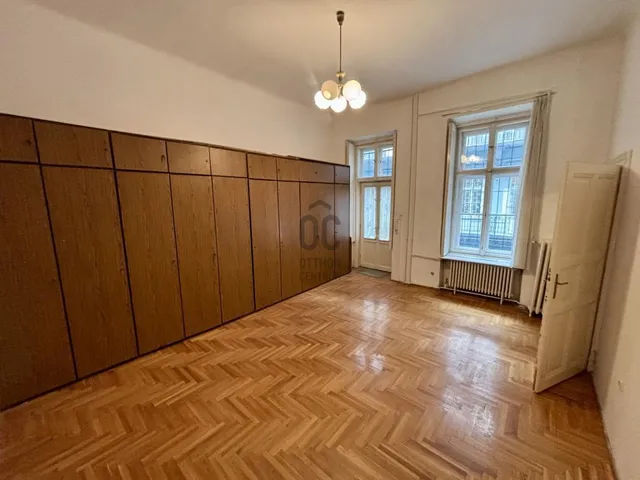 Eladó lakás Budapest V. kerület, Bank negyed 126 nm