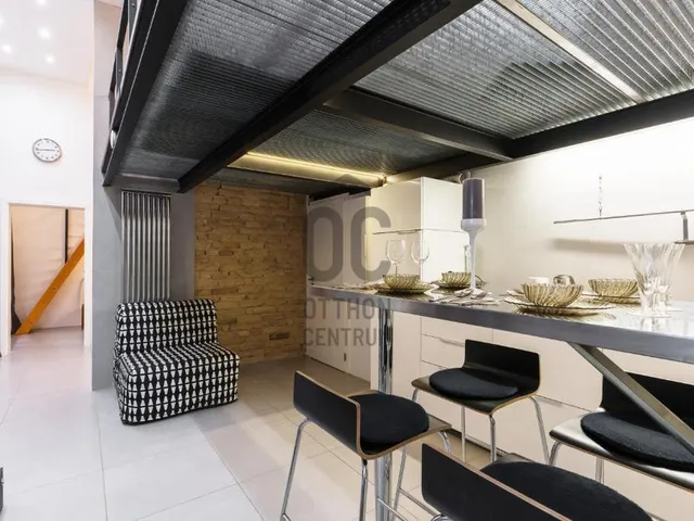 Eladó lakás Budapest VI. kerület, Nagykörúton belüli terület 45 nm