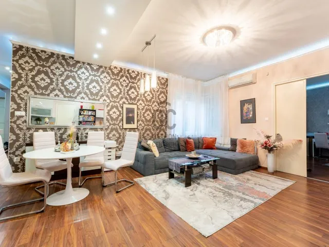 Eladó lakás Budapest I. kerület 90 nm