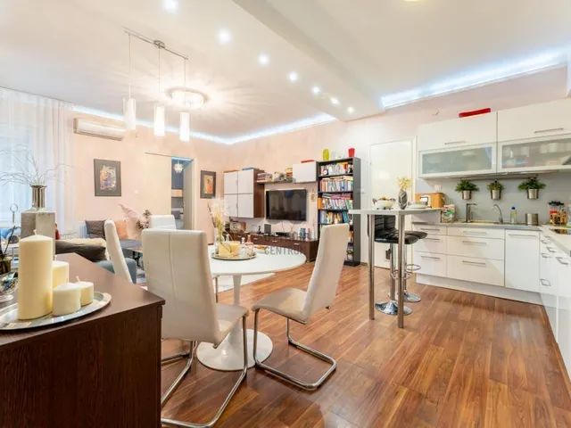 Eladó lakás Budapest I. kerület 90 nm