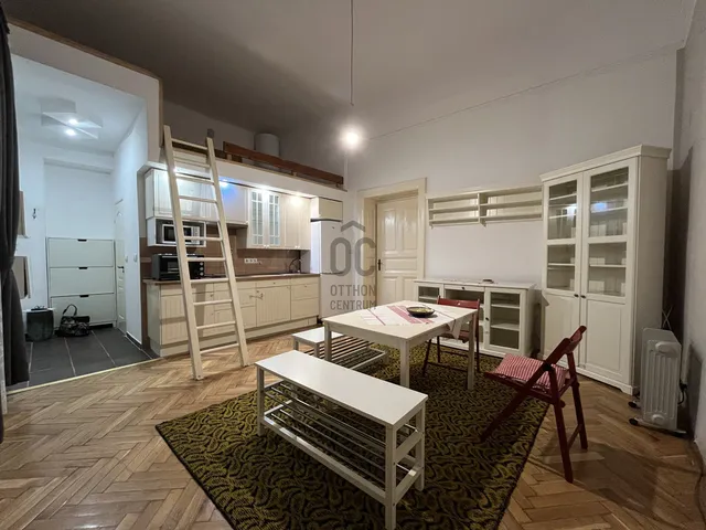 Eladó lakás Budapest VI. kerület 43 nm