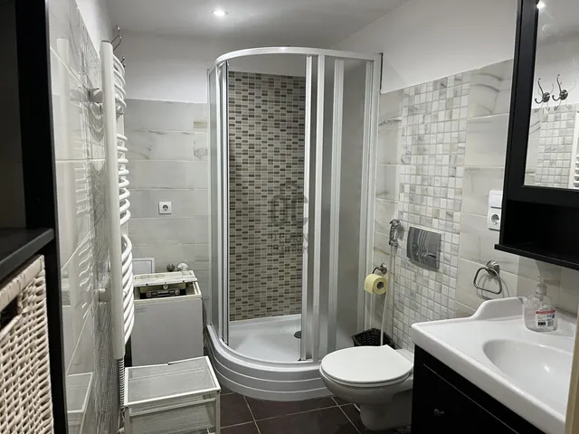 Eladó lakás Budapest VI. kerület 43 nm