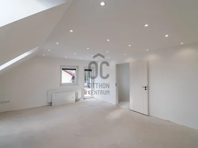 Eladó ház Budapest XVIII. kerület, Almáskert 180 nm