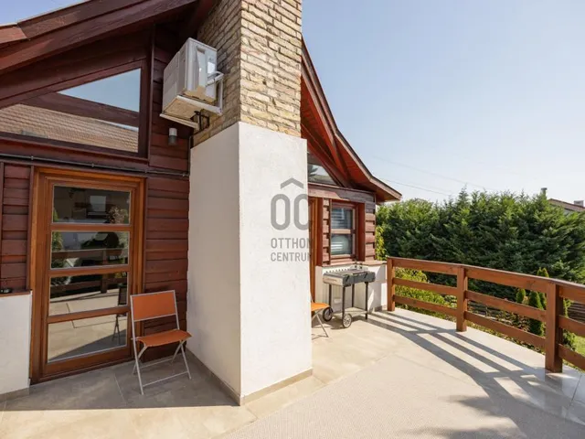 Eladó lakás Budapest III. kerület, Békásmegyer 127 nm