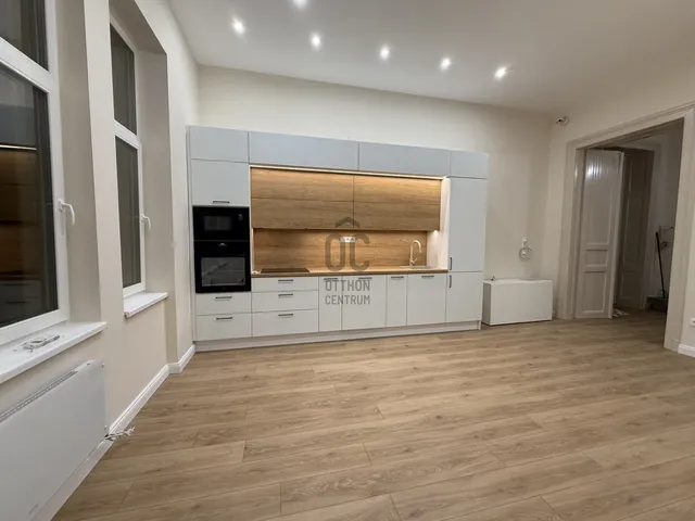 Eladó lakás Budapest VI. kerület 62 nm