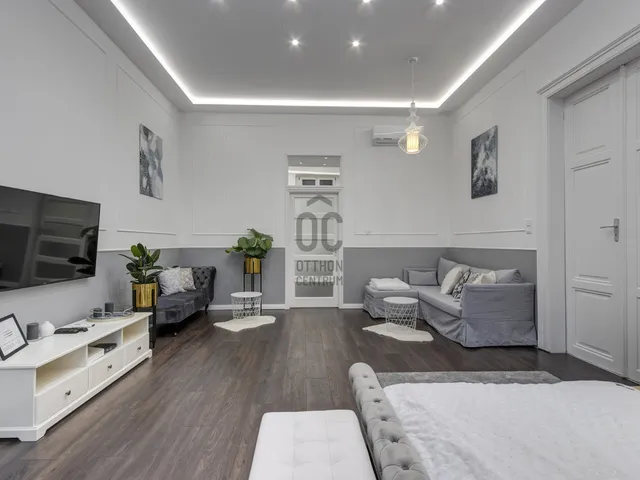 Eladó lakás Budapest V. kerület, Belváros 100 nm