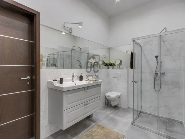 Eladó lakás Budapest V. kerület, Belváros 100 nm