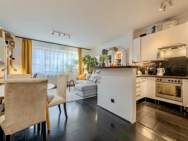 Eladó lakás Budapest VI. kerület 65 nm