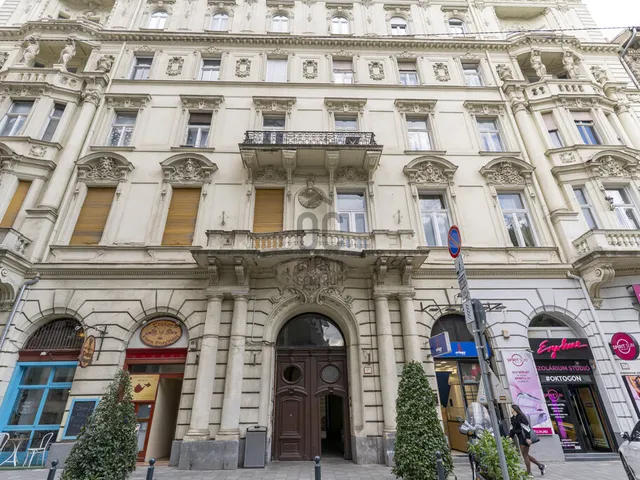 Eladó lakás Budapest VI. kerület 49 nm