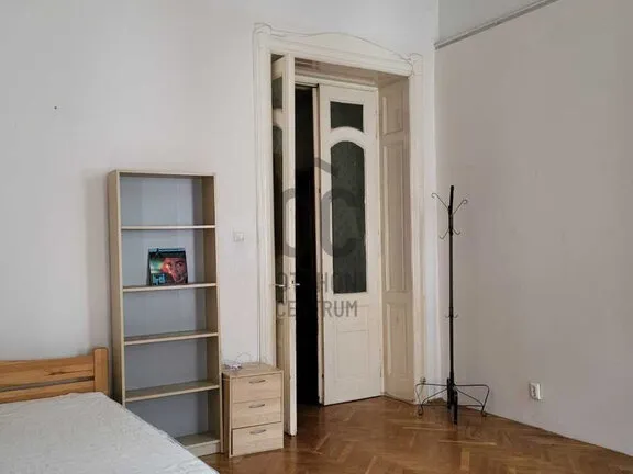 Eladó lakás Budapest VI. kerület 76 nm