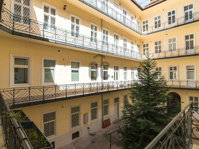 Eladó lakás Budapest I. kerület 35 nm