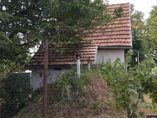 Eladó ház Szekszárd, Parászta, Faddi tető 38 nm