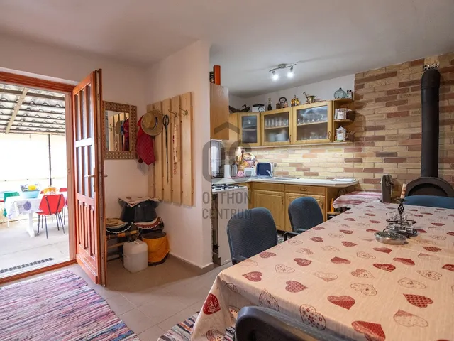 Eladó ház Decs 37 nm