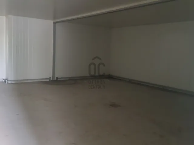 Kiadó kereskedelmi és ipari ingatlan Szekszárd, Iparváros 187 nm