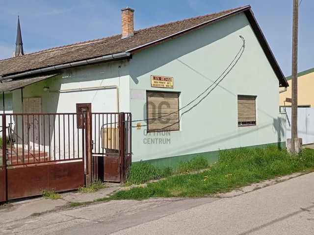 Eladó kereskedelmi és ipari ingatlan Bátaszék 109 nm