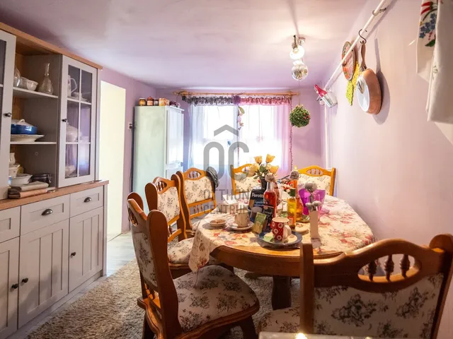 Eladó ház Szekszárd, Felsőváros 76 nm