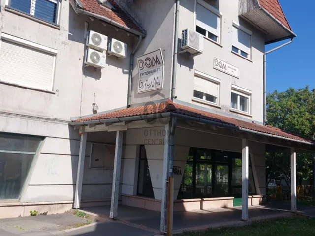 Kiadó kereskedelmi és ipari ingatlan Szekszárd 59 nm